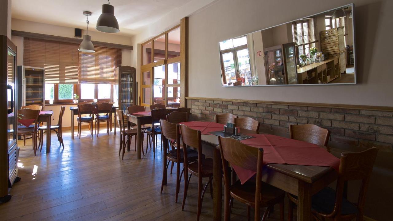 Sporthotel Kácov Zewnętrze zdjęcie