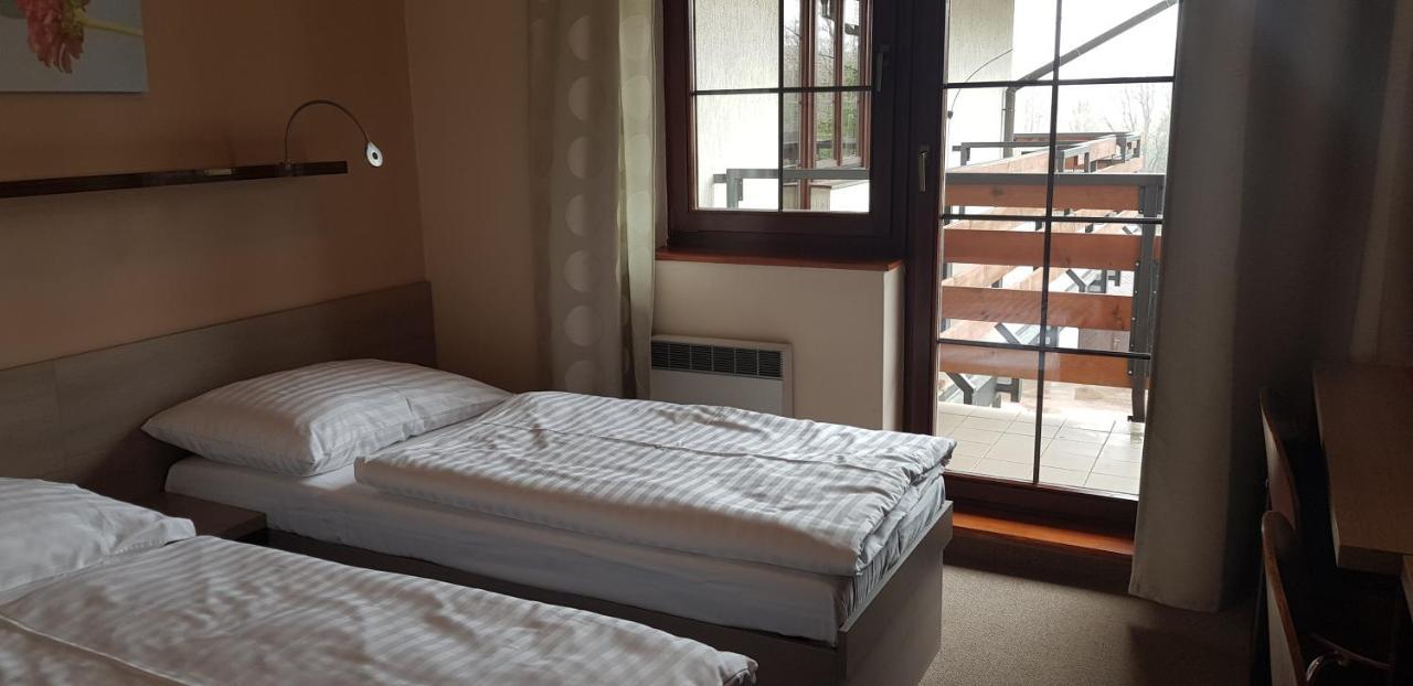 Sporthotel Kácov Zewnętrze zdjęcie